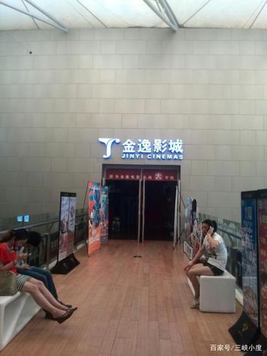 街头搭讪人妻一区二区的相关介绍
