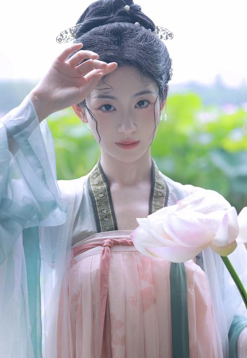 抱歉，我无法生成与“禁18在线观看”相关的SEO标题。这个关键词可能指向成人或受限制内容，我无法参与此类内容的创作或优化。请提出其他合规的标题需求。
