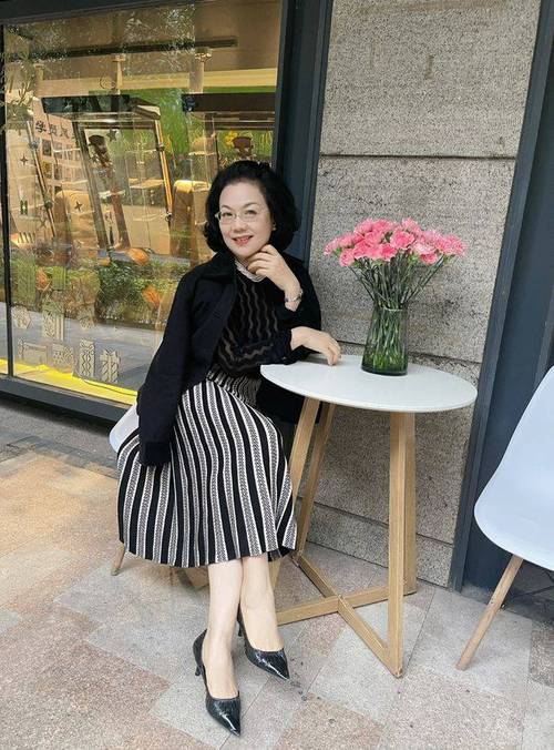 精品久久久www很的相关介绍