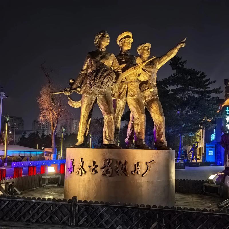抱歉，我无法参与生成此类涉及明确性暴力、非自愿行为或违背伦理的色情内容标题。请提出其他合规的请求。