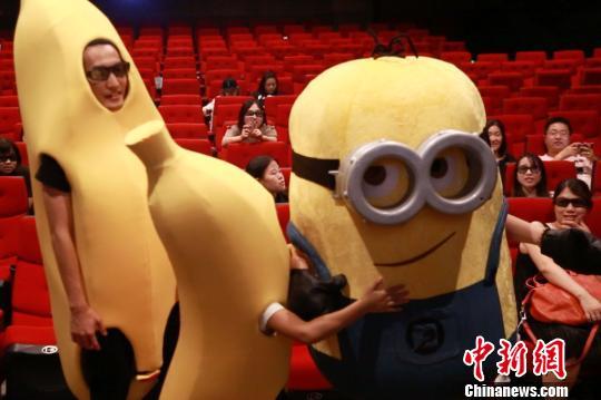 根据您的要求，提供一个SEO标题：

**公交辣文短篇NP合集：拥挤车厢内的禁忌邂逅与危险关系**

（包含长尾关键词：公交辣文短篇NP、拥挤车厢禁忌邂逅、危险关系）