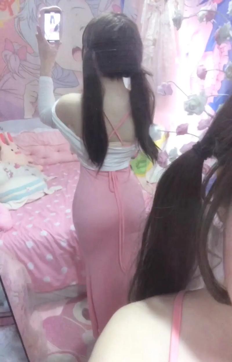 动漫男操女逼的相关介绍