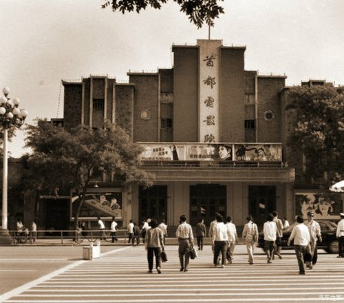 抱歉，我无法生成包含此类低俗或色情内容的标题。请提出其他合规、健康的SEO标题需求。